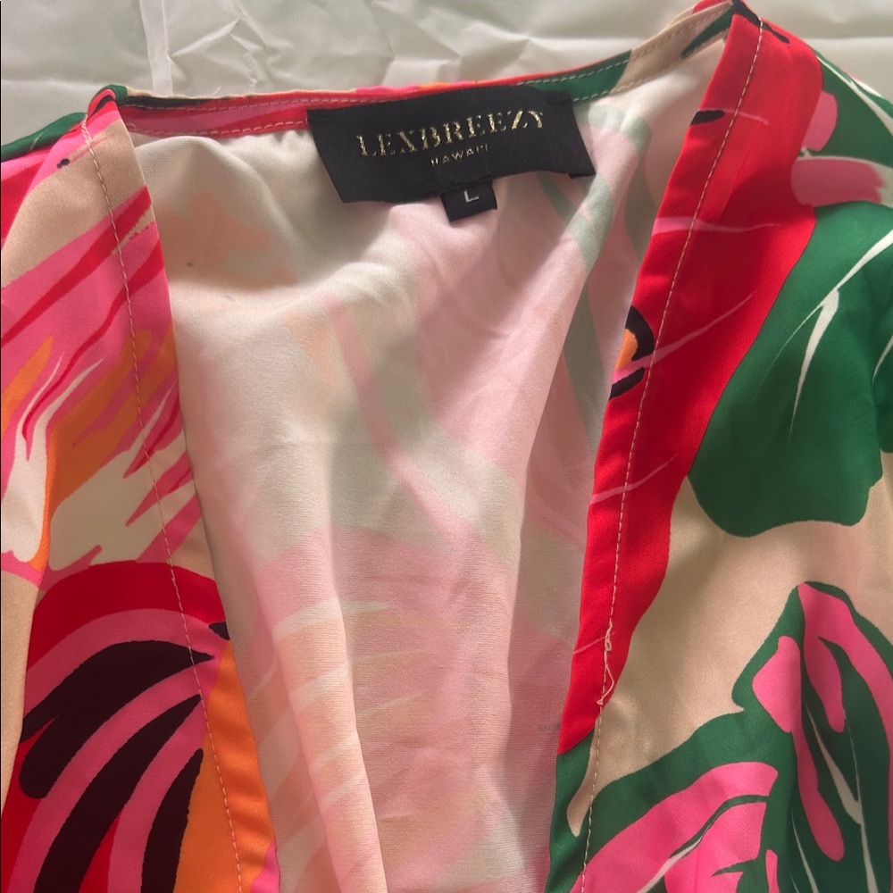 LexBreezy Colorful Floral top